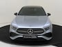Mercedes-Benz A-klasse 180 AMG Line / Stoelverwarming / Achteruitrijcamera / Panorama-schuifdak /  Night-Pakket /