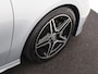 Mercedes-Benz A-klasse 180 AMG Line / Stoelverwarming / Achteruitrijcamera / Panorama-schuifdak /  Night-Pakket /