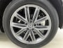 Lexus LBX Relax AWD | Mark Levinson | 360 Camera | Head-Up Display | Blindspot Monitor | Stoel+stuurverwarming | Parkeersensoren voor+achter | Elektrische achterklep |