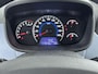 Hyundai i10 1.0i i-MOTION COMFORT PLUS | CLIMA | CRUISE | BLUETOOTH | RADIO CD - AUX | CENTRALE DEURVERGRENDELING OP AFSTANDBED. | ELEKTRISCHE RAMEN |