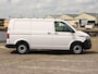 Volkswagen Transporter 2.0 TDI 90 pk L1H1 | Navigatie | Airco | Cruise control | App connect | RVS Imperial | Bijrijders bank | Trekhaak | Betimmering |