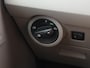 Volkswagen Transporter 2.0 TDI 90 pk L1H1 | Navigatie | Airco | Cruise control | App connect | RVS Imperial | Bijrijders bank | Trekhaak | Betimmering |