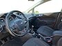Ford Fiesta 1.0 EcoBoost Titanium 100PK | D-riem reeds vervangen | Airco | 15" Lichtmetaal | Armsteun | Radio | Dagrijverlichting |