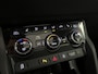Skoda Karoq 1.0 TSI Business Edition | Trekhaak | Pano | Stoel & Stuur verwarming |