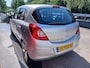 Opel Corsa 1.2-16V Design Edition