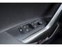 Volkswagen Taigo 1.0 TSI R-Line Business | Keyless | Zwart dak | Trekhaak | Stoelverwarming | Dakrails | Camera | Climate control