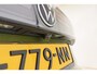Volkswagen Taigo 1.0 TSI R-Line Business | Keyless | Zwart dak | Trekhaak | Stoelverwarming | Dakrails | Camera | Climate control