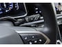 Volkswagen Taigo 1.0 TSI R-Line Business | Keyless | Zwart dak | Trekhaak | Stoelverwarming | Dakrails | Camera | Climate control