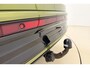 Volkswagen Taigo 1.0 TSI R-Line Business | Keyless | Zwart dak | Trekhaak | Stoelverwarming | Dakrails | Camera | Climate control
