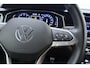 Volkswagen Taigo 1.0 TSI R-Line Business | Keyless | Zwart dak | Trekhaak | Stoelverwarming | Dakrails | Camera | Climate control
