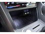 Volkswagen Taigo 1.0 TSI R-Line Business | Keyless | Zwart dak | Trekhaak | Stoelverwarming | Dakrails | Camera | Climate control