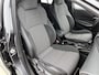 Toyota Corolla Touring Sports Hybrid 140 Dynamic | Parkeersensoren Voor en Achter | Voorstoelen Verwarmd | Draadloze Telefoon Lader | Onderweg-naar-dealer