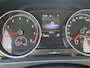 Volkswagen Golf 1.2 TSI Business Edition AUTOMAAT | Navigatie | Trekhaak | Parkeersensoren+Camera | Cruise Control | Licht metalen velgen