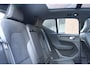 Volvo XC40 Recharge P8 AWD R-Design | Trekhaak | 360 Graden Camera | Panoramadak | Harman Kardon | Verwarmbare Voorstoelen | Apple Carplay/ Android Auto | Adaptieve Cruise Control | Google Maps Navigatie