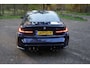 BMW M3 3-serie Competition | Tansanitblau II metallic | Carbon dak | Sport uitlaat | 1e Lak