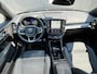 Volvo XC40 Recharge Pro 70 kWh | SOH 96% | 360 Camera | Adaptive Cruise | Harman Kardon | Memory | Panoramadak | Stoelverwarming |