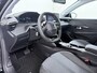 Peugeot e-208 Allure Avantage 51 kWh | DEMO | Navigatie | 360 camera | Warmtepomp | Cruise control | Automatische airco | Keyless start | Apple Carplay en Android auto draadloos