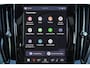 Volvo V60 T6 Recharge AWD Plus Dark - IntelliSafe Assist & Surround - 360º Camera - Harman/Kardon audio - Verwarmde voorstoelen, stuur & achterbank - Parkeersensoren voor & achter - Elektr. bedienb. voorstoelen met geheugen - Inklapbare trekhaak - 18' LMV