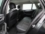 BMW 5-Serie Touring 520e Business Edition Plus | Automaat | Panoramadak | CoPilot Pack | Apple Carplay / Android Auto | Navigatie | Harman-Kardon | Laser Lights | Memory Seats | Stoel/Stuur verwarming | Digital Cockpit | Leder | Parkeer sensoren | Electrische achterklep | 360 Camera | 4-Zone Climate control | Adaptieve Cruise control | DAB | Achterbank Verwarmd | Zonneschermen | Dodehoekdetectie | Lichtmetalen Velgen |