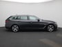 BMW 5-Serie Touring 520e Business Edition Plus | Automaat | Panoramadak | CoPilot Pack | Apple Carplay / Android Auto | Navigatie | Harman-Kardon | Laser Lights | Memory Seats | Stoel/Stuur verwarming | Digital Cockpit | Leder | Parkeer sensoren | Electrische achterklep | 360 Camera | 4-Zone Climate control | Adaptieve Cruise control | DAB | Achterbank Verwarmd | Zonneschermen | Dodehoekdetectie | Lichtmetalen Velgen |