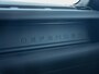 Land Rover Defender 110 2.0 P300e 110 X-Dynamic HSE l Imperiaal l 2026 model l 23 Inch l Trekhaak l