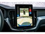 Volvo XC60 2.0 T8 Plug-in hybrid AWD Ultra Dark Exec. Ed. | Luchtvering | 22 Inch | Bowers & Wilkins Audio | Stoelverwarming + Ventilatie + Massage | Head Up | 360 Camera | Getint Glas | Schuif -/ Kanteldak |