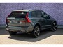 Volvo XC60 2.0 T8 Plug-in hybrid AWD Ultra Dark Exec. Ed. | Luchtvering | 22 Inch | Bowers & Wilkins Audio | Stoelverwarming + Ventilatie + Massage | Head Up | 360 Camera | Getint Glas | Schuif -/ Kanteldak |