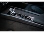 Volvo XC60 2.0 T8 Plug-in hybrid AWD Ultra Dark Exec. Ed. | Luchtvering | 22 Inch | Bowers & Wilkins Audio | Stoelverwarming + Ventilatie + Massage | Head Up | 360 Camera | Getint Glas | Schuif -/ Kanteldak |