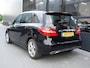 Mercedes-Benz B-klasse 180 Prestige (Achteruitrijcamera,Cruise,PDC,Stoelverwarming,1/2 Leer)