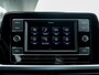 Volkswagen T-Roc 1.0 TSI Life Business | Trekhaak | Adaptieve Cruise Control | Climate Control | Stoelverwarming | AppleCarplay | AndroidAuto | DAB |