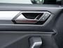Volkswagen T-Roc 1.0 TSI Life Business | Trekhaak | Adaptieve Cruise Control | Climate Control | Stoelverwarming | AppleCarplay | AndroidAuto | DAB |