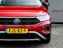Volkswagen T-Roc 1.0 TSI Life Business | Trekhaak | Adaptieve Cruise Control | Climate Control | Stoelverwarming | AppleCarplay | AndroidAuto | DAB |