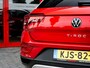 Volkswagen T-Roc 1.0 TSI Life Business | Trekhaak | Adaptieve Cruise Control | Climate Control | Stoelverwarming | AppleCarplay | AndroidAuto | DAB |