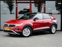 Volkswagen T-Roc 1.0 TSI Life Business | Trekhaak | Adaptieve Cruise Control | Climate Control | Stoelverwarming | AppleCarplay | AndroidAuto | DAB |