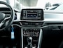 Volkswagen T-Roc 1.0 TSI Life Business | Trekhaak | Adaptieve Cruise Control | Climate Control | Stoelverwarming | AppleCarplay | AndroidAuto | DAB |