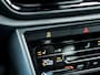 Volkswagen T-Roc 1.0 TSI Life Business | Trekhaak | Adaptieve Cruise Control | Climate Control | Stoelverwarming | AppleCarplay | AndroidAuto | DAB |