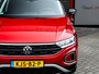 Volkswagen T-Roc 1.0 TSI Life Business | Trekhaak | Adaptieve Cruise Control | Climate Control | Stoelverwarming | AppleCarplay | AndroidAuto | DAB |