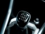 Volkswagen T-Roc 1.0 TSI Life Business | Trekhaak | Adaptieve Cruise Control | Climate Control | Stoelverwarming | AppleCarplay | AndroidAuto | DAB |