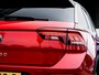 Volkswagen T-Roc 1.0 TSI Life Business | Trekhaak | Adaptieve Cruise Control | Climate Control | Stoelverwarming | AppleCarplay | AndroidAuto | DAB |