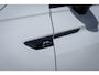 Volkswagen Tiguan 1.5 TSI R-line Pano | memory stoelen | Trekhaak elektrisch | Stoelverwarming | head up display | Camera | Adaptive cruise | CarP