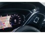 Volkswagen Tiguan 1.5 TSI R-line Pano | memory stoelen | Trekhaak elektrisch | Stoelverwarming | head up display | Camera | Adaptive cruise | CarP