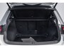 Volkswagen Tiguan 1.5 TSI R-line Pano | memory stoelen | Trekhaak elektrisch | Stoelverwarming | head up display | Camera | Adaptive cruise | CarP