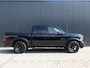 Dodge Ram 1500 5.7 V8 Crew Cab 5'7 | 1e Eigenaar! | 22 Inch | Klep in uitlaat | Leder | Schuifkantel dak | Alpine Audio | Camera | Navigatie | LPG! | Trekhaak