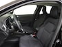 Renault Clio 1.0 TCe Zen | 1e Eigenaar | Keyless Entry| Sensoren achter | Airco | Cruise Control