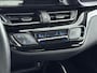 Toyota C-HR / C-HR+ 1.8 Hybrid Dynamic | Navigatie | Apple Carplay / Android Auto | Keyless | Adaptive Cruise | Clima | Parkeersensoren voor/achter | Camera | 18 inch