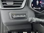 Renault Clio 1.0 TCe 90Pk GPF Esprit Alpine | Navigatie | Cruise Control | Climate Control | Bose Audio Systeem | Apple Carplay/Android Auto | Lichtmetalen Wielen 17" 'La Fleche' | Stoel-en Stuurverwarming | Parkeersensoren voor -er achter incl. Camera |