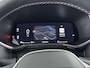Renault Clio 1.0 TCe 90Pk GPF Esprit Alpine | Navigatie | Cruise Control | Climate Control | Bose Audio Systeem | Apple Carplay/Android Auto | Lichtmetalen Wielen 17" 'La Fleche' | Stoel-en Stuurverwarming | Parkeersensoren voor -er achter incl. Camera |