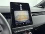 Renault Clio 1.0 TCe 90Pk GPF Esprit Alpine | Navigatie | Cruise Control | Climate Control | Bose Audio Systeem | Apple Carplay/Android Auto | Lichtmetalen Wielen 17" 'La Fleche' | Stoel-en Stuurverwarming | Parkeersensoren voor -er achter incl. Camera |