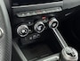 Renault Clio 1.0 TCe 90Pk GPF Esprit Alpine | Navigatie | Cruise Control | Climate Control | Bose Audio Systeem | Apple Carplay/Android Auto | Lichtmetalen Wielen 17" 'La Fleche' | Stoel-en Stuurverwarming | Parkeersensoren voor -er achter incl. Camera |
