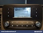 Ford Transit 2.0 TDCI 131pk L4H3 Euro6 Airco | Camera | Cruisecontrol | Verwarmde voorruit Parkeersensoren, Bijrijdersbank